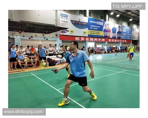 重庆羽毛球队防反体系解析与战术运用探讨